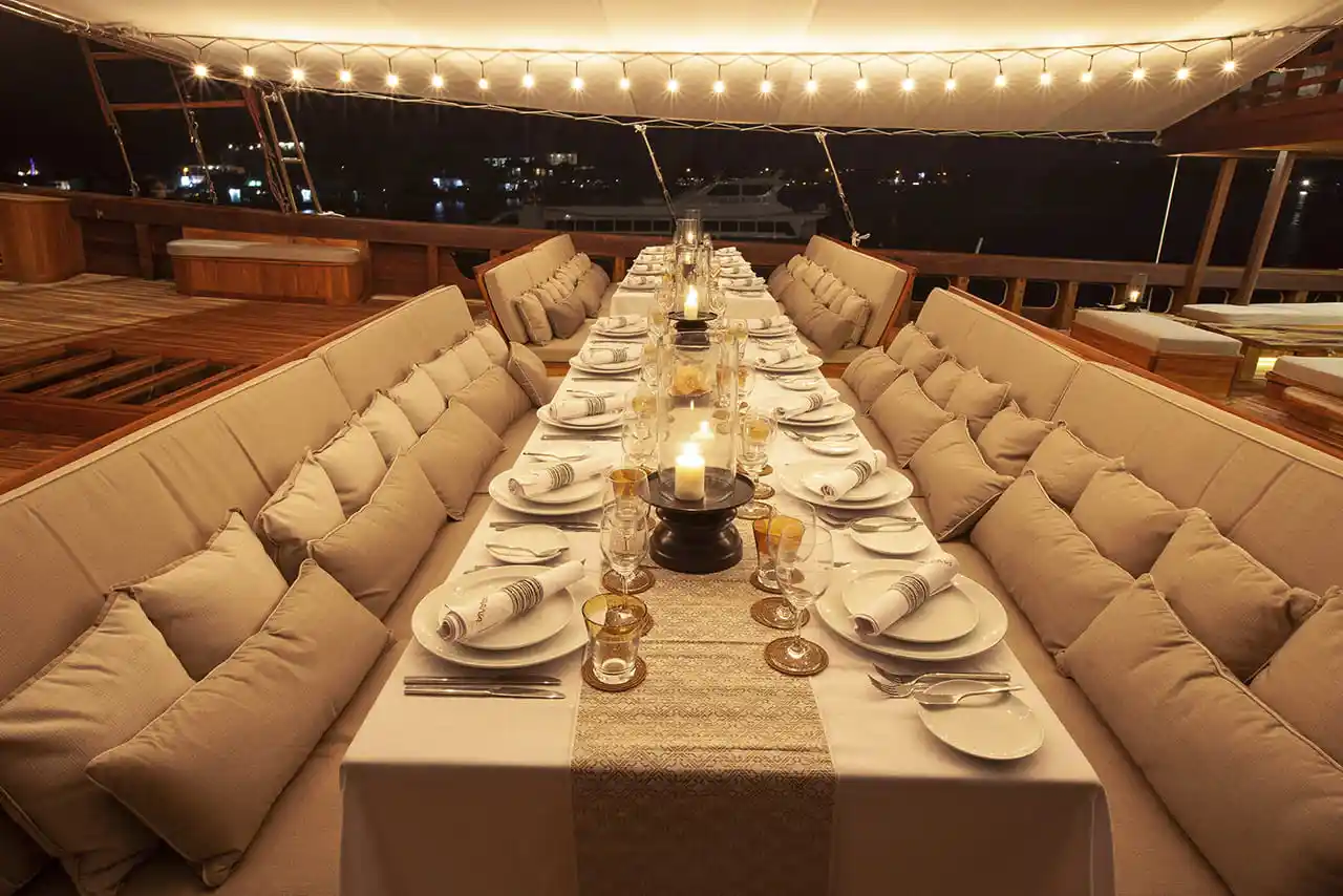 Dining saloon on a phinisi